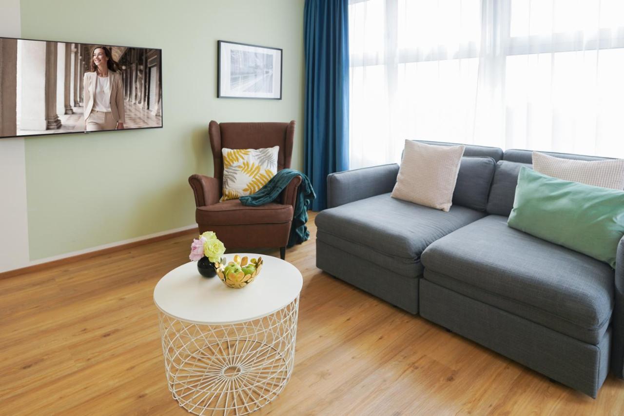 One-Bedroom Apartment,1584893383:JPEG